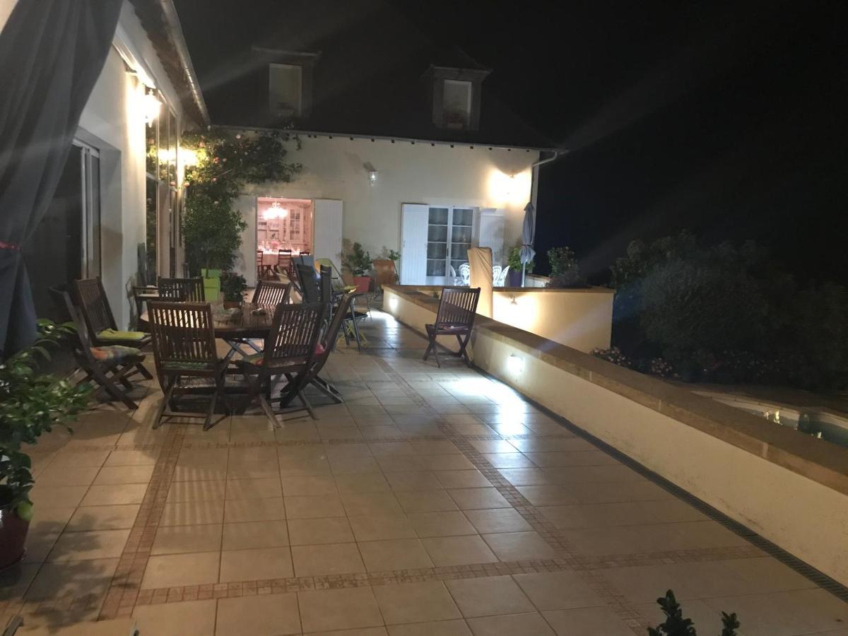 La Maison Du Parc Saint-Raphaël Exterior foto
